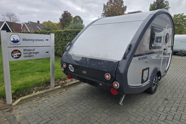 T@B Metropolis 320 met luifel en kachel