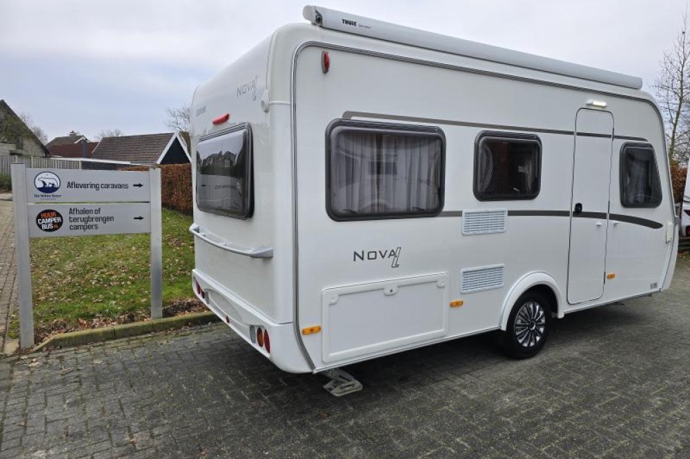 Eriba Nova Light 425 met luifel en 12v pakket