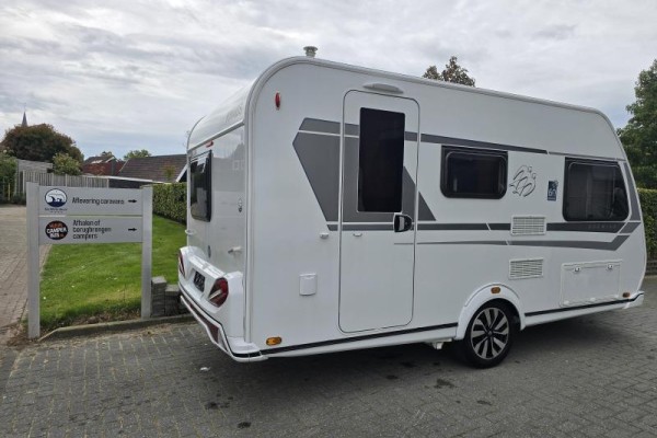 Knaus Sudwind 420 QD met mover + Dometic airco