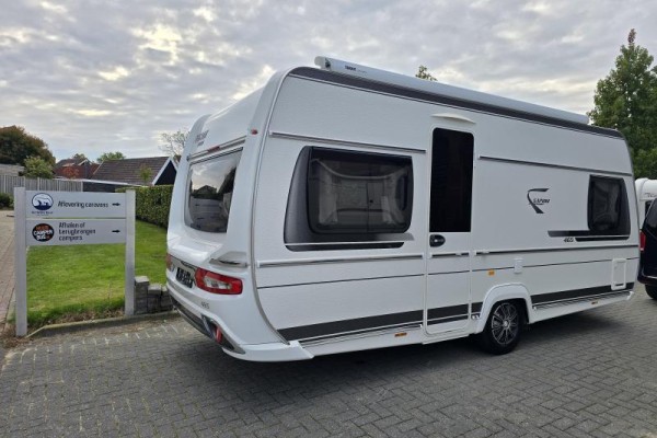 Fendt Saphir 465 SFB met luifel en Truma mover