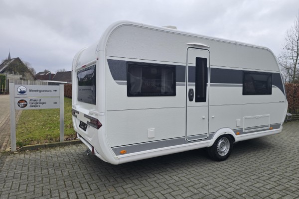 Hobby De Luxe 460 UFE + Mover + Douche + TV