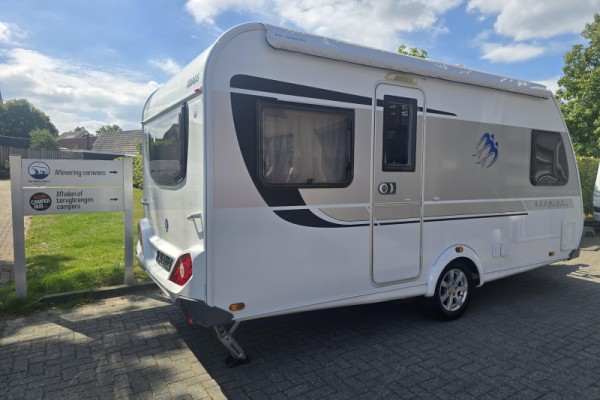 Knaus Sudwind Silver Selection 450 FU met mover, tent en luifel