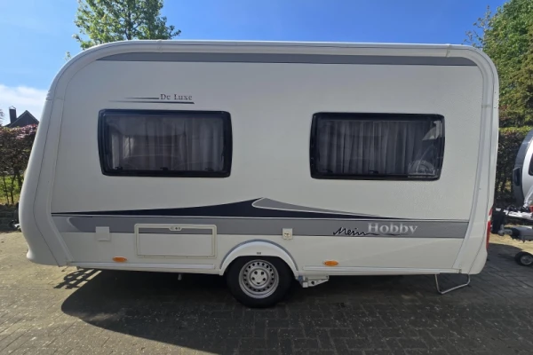 Hobby De Luxe 400 SFE mover + vv + fietsdrager