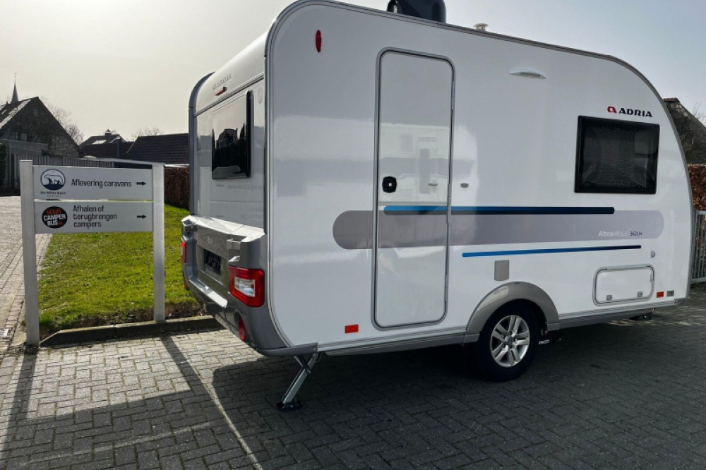 Adria Altea4four 362 LH exclusief en sportief!